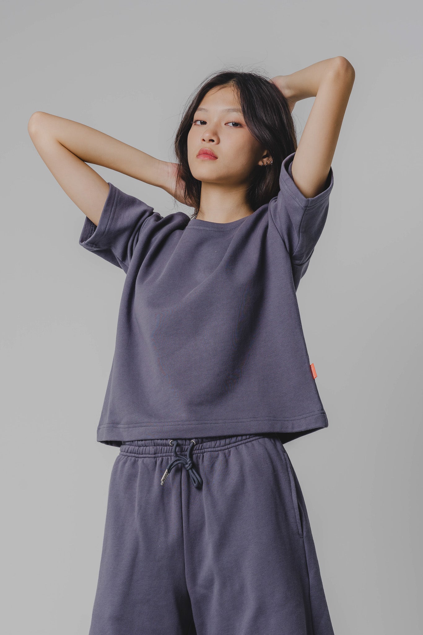 Staple Short Sleeve Sweat Shirt in Charcoal