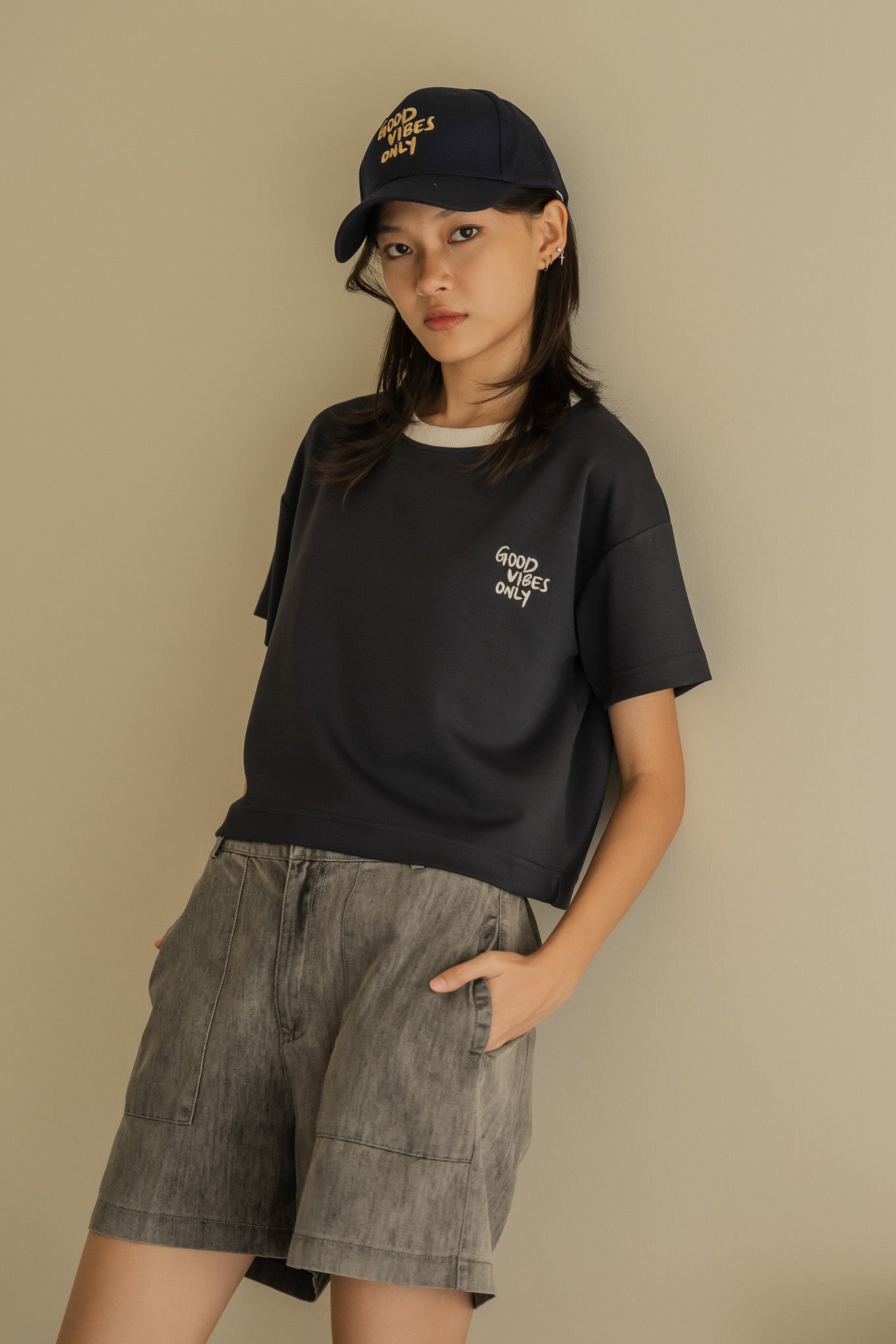 Good Vibes Only Scuba Knit Oversized Tee in Navy/Cream