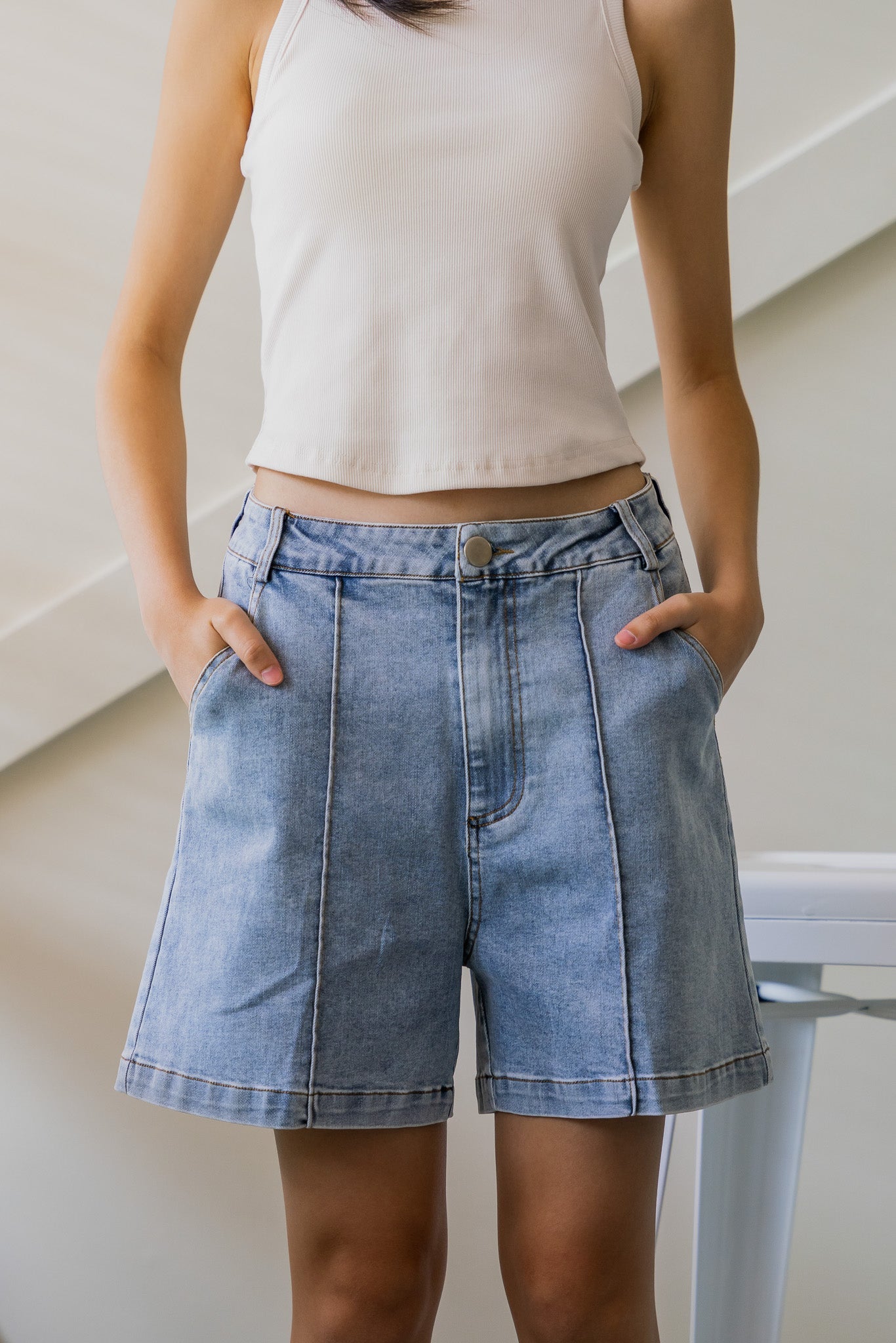 Pipe Detail Denim Shorts in Light Wash