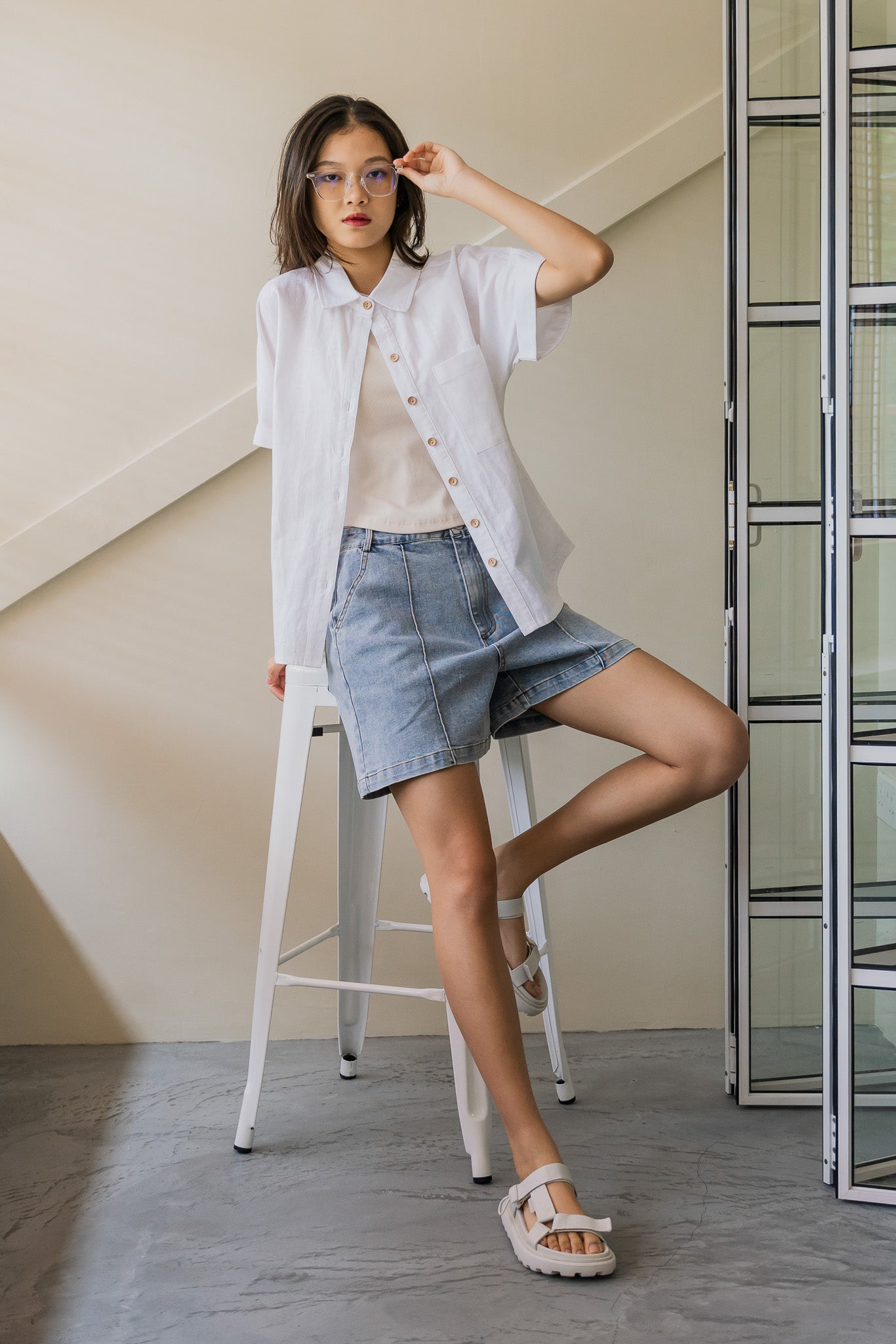 Relaxed Fit Linen Shirt in White