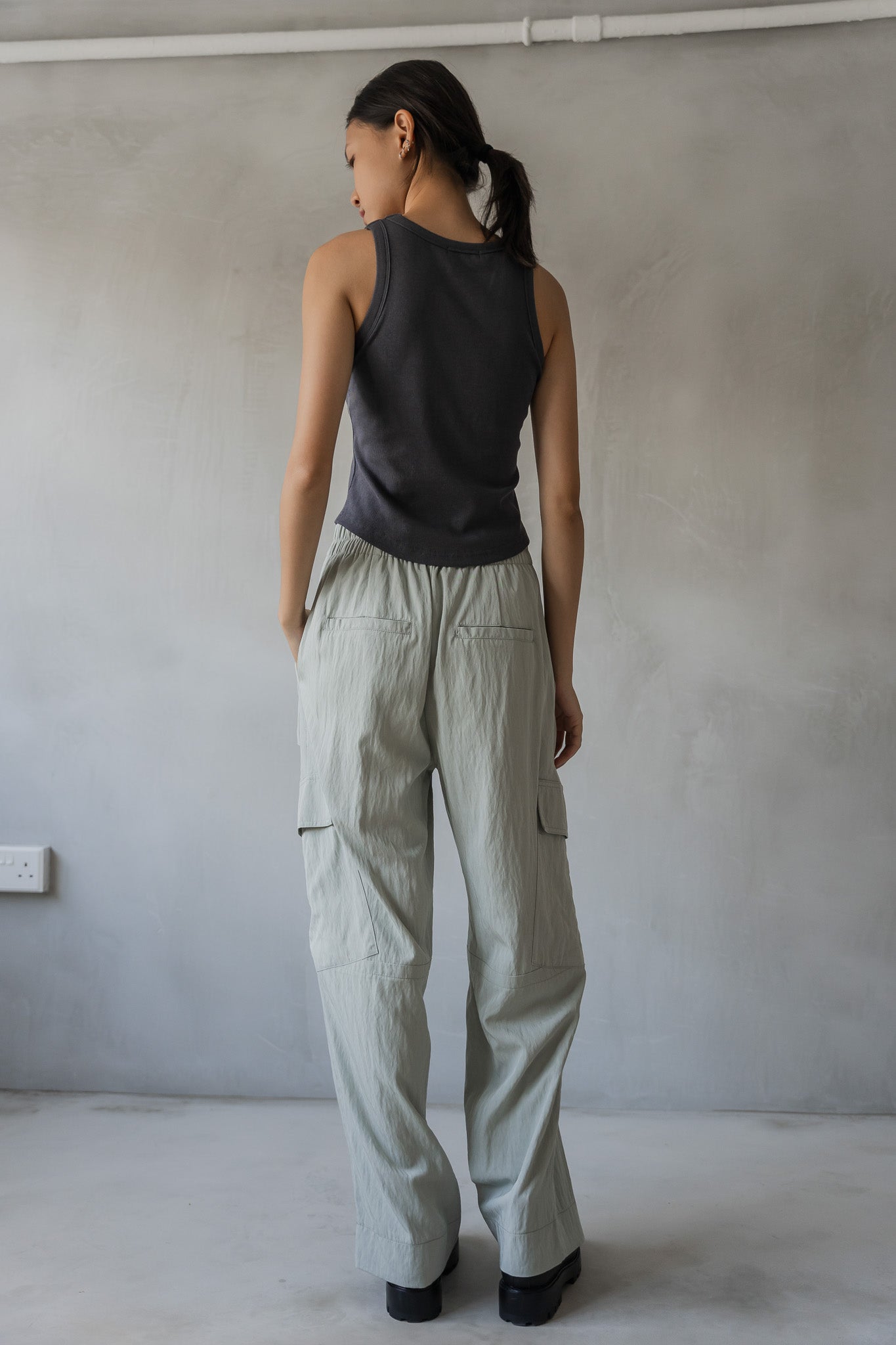 Slant Pocket Cargo Pants in Light Green