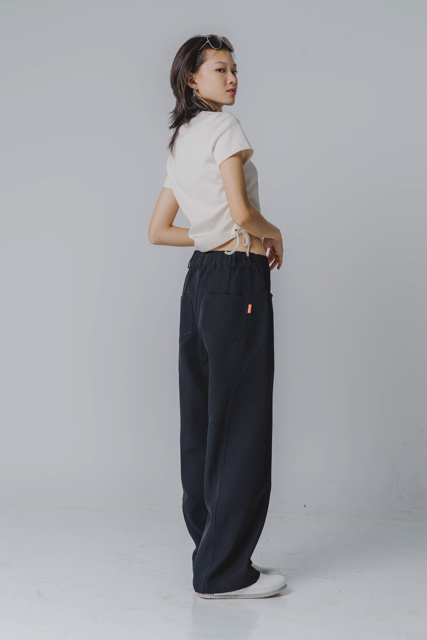 Curve Panel Trousers in Black