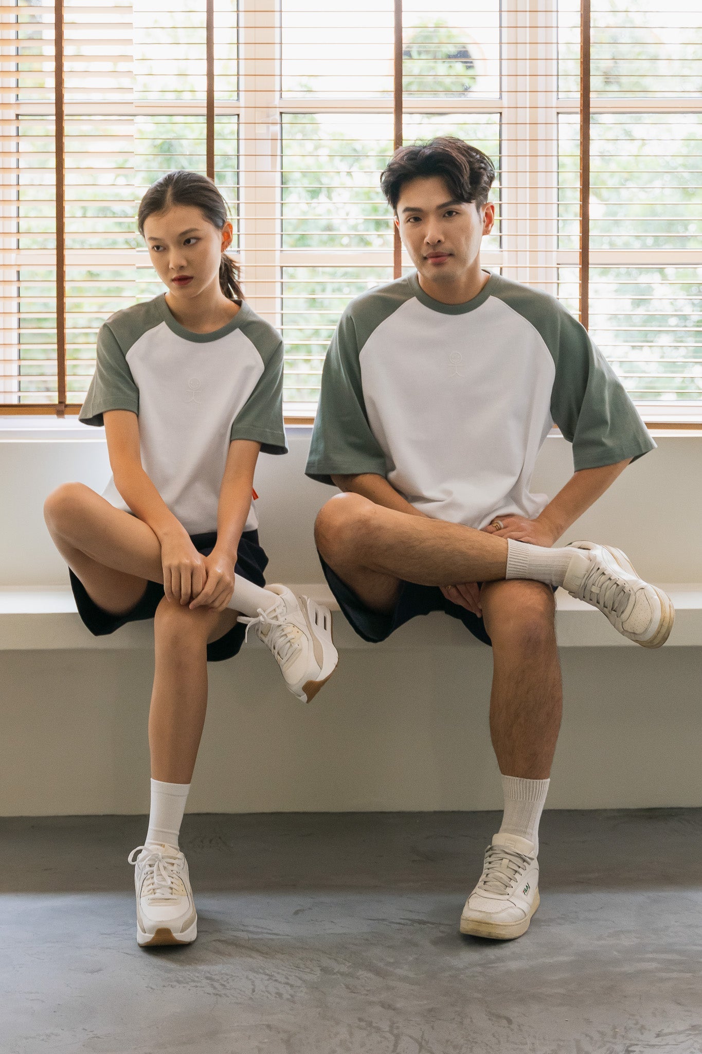 Colour Block Baseball Cropped Tee in Green